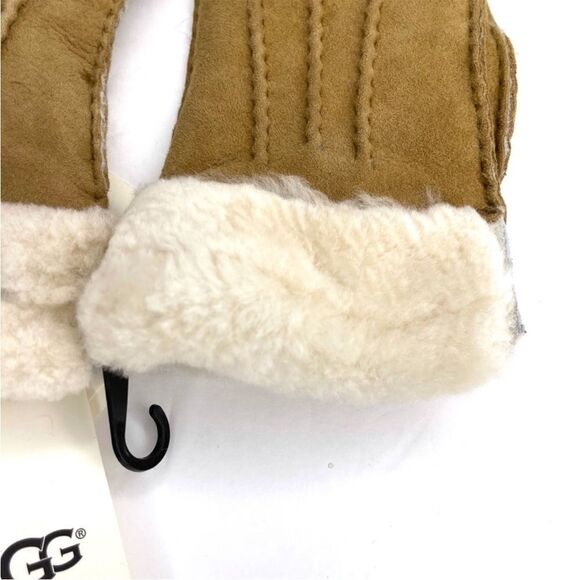 UGG Exposed Sheepskin Shearling Cuff Glove Hand Sewn Chestnut NEW $155 - Picture 3 of 7